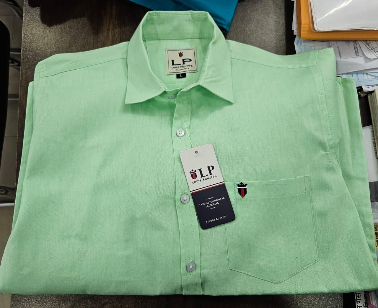 Louis Phillip Cotton Solid Full Sleeves Casual Shirt for Men's